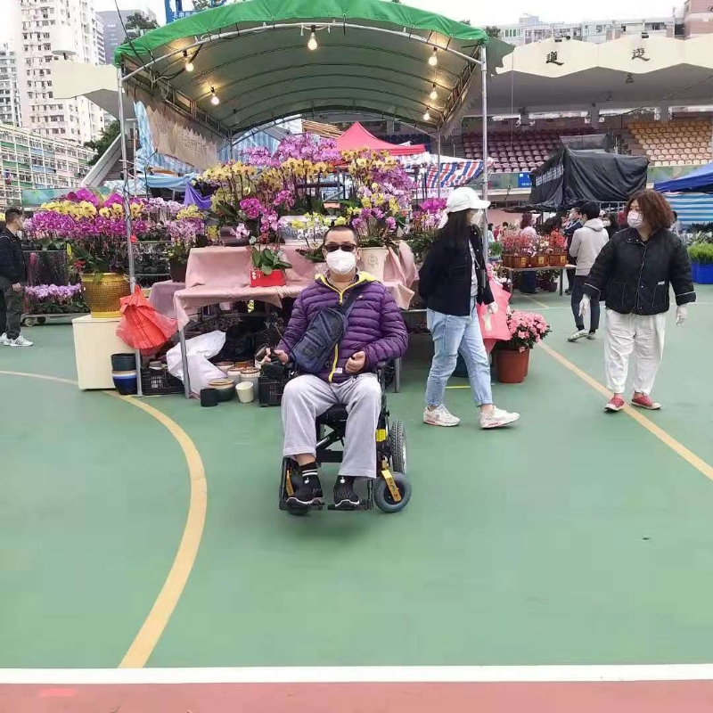 蝦哥的第一张照片--九龙父母相亲团