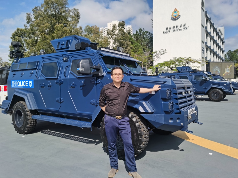 司馬老毅的第三张照片--九龙父母相亲团