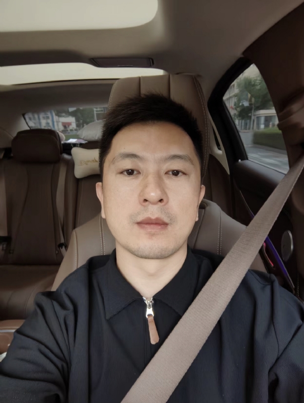 Jason的第二张照片--九龙父母相亲团